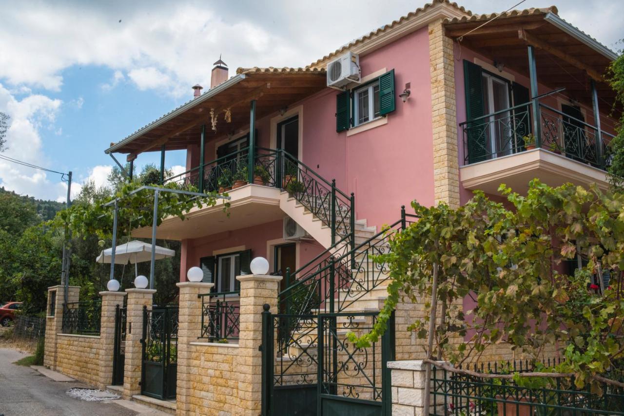 ניקיאנה Anna'S Apartments מראה חיצוני תמונה