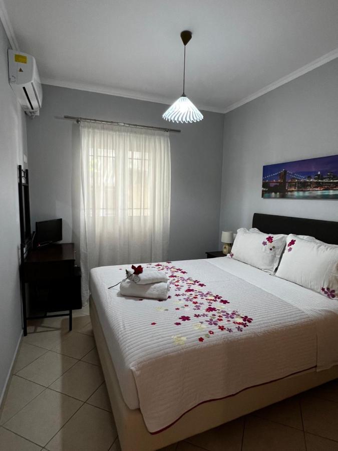 ניקיאנה Anna'S Apartments מראה חיצוני תמונה