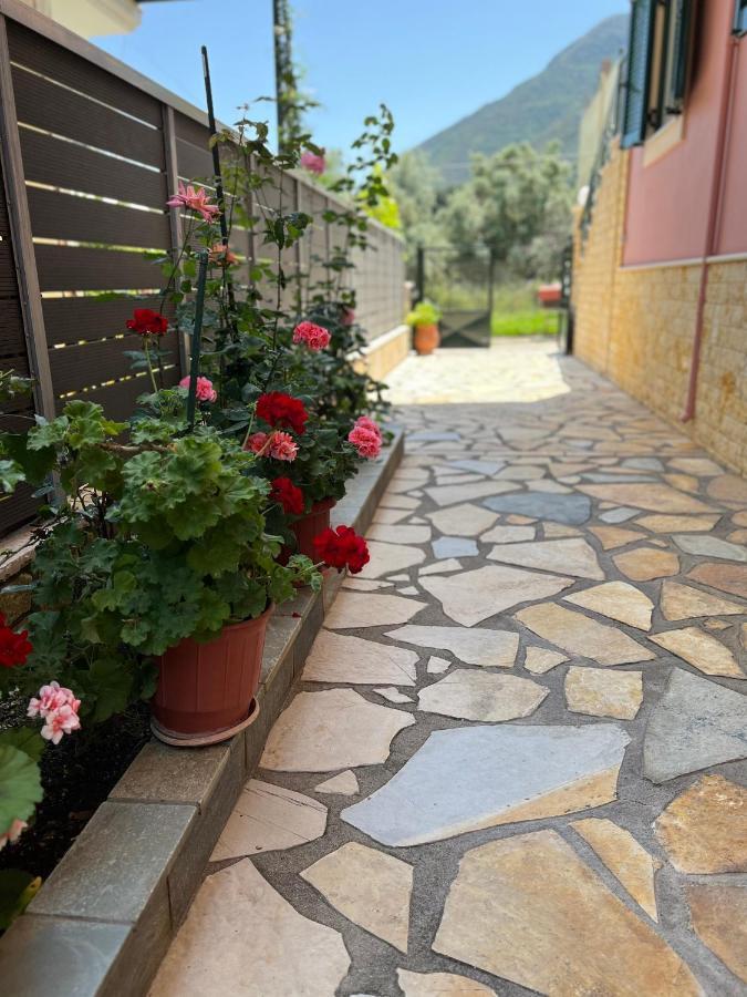 ניקיאנה Anna'S Apartments מראה חיצוני תמונה