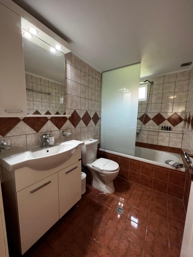 ניקיאנה Anna'S Apartments מראה חיצוני תמונה