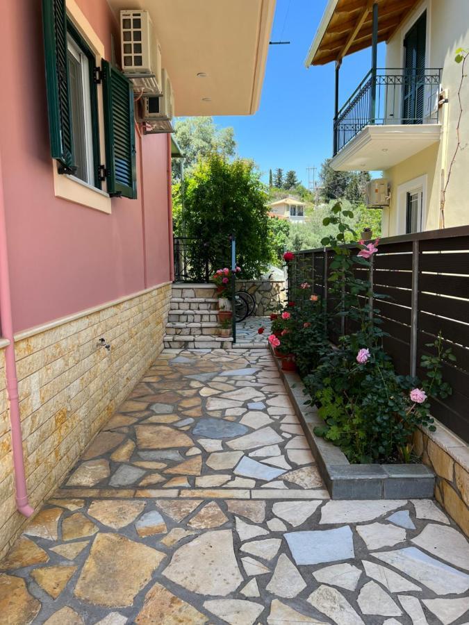 ניקיאנה Anna'S Apartments מראה חיצוני תמונה